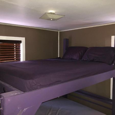 غرانتس Lava Flow Hostel المظهر الخارجي الصورة